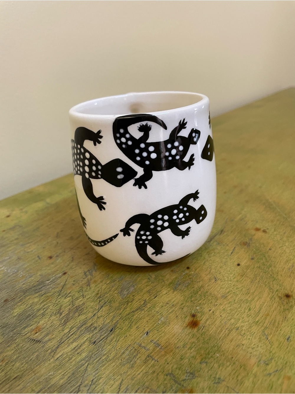 HANDMADE ARTIST MUG - Picture 3 of 8